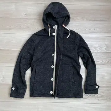 빔즈 다크 그레이 후드 부착 자켓