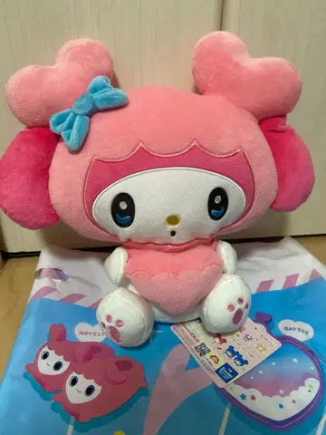 트와이스 모모 러블리즈 산리오