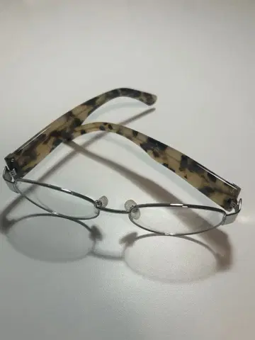 무테 안경 레오파드 무늬