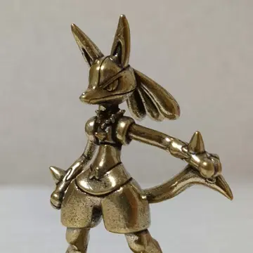 루카리오 메탈 피규어