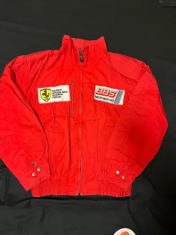 BBS 빨간색 점퍼