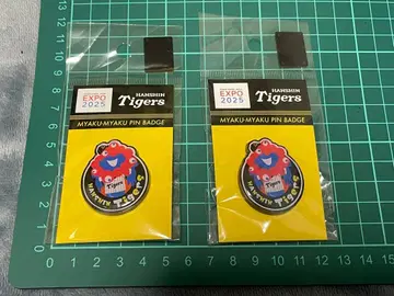 한신 타이거즈 미야쿠미야쿠 콜라보 핀 배지