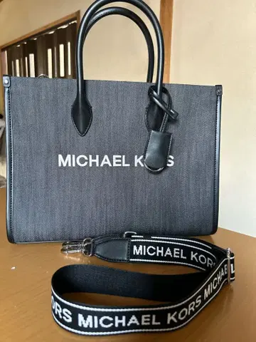 MICHAEL KORS 토트백