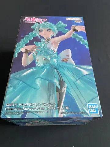 하츠네 미쿠 Evolve ClearLuxE 에메랄드 젬