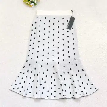 [새상품] Adonisis 폴카 도트 니트 머메이드 스커트 화이트 F