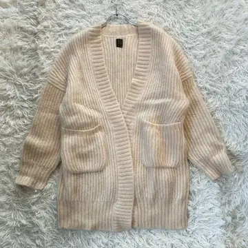 컨디션 최상 바토너 최근 모델 슈퍼 키드 모헤어 가디건 울 혼방