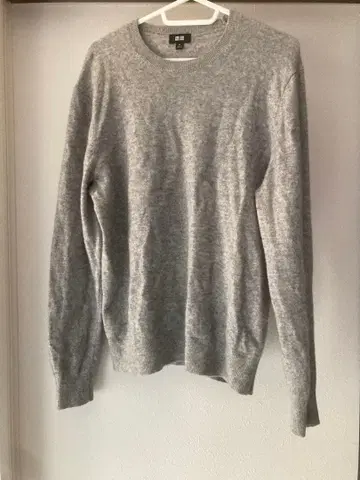 UNIQLO 그레이 크루넥 캐시미어 스웨터 M