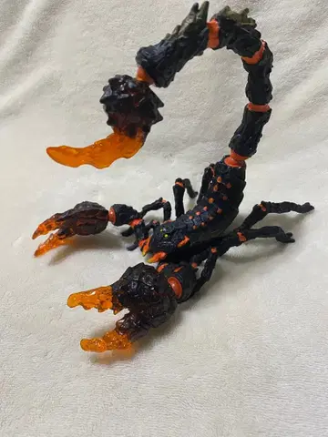 슐라이히 엘도라도 라바스콜피온 피규어