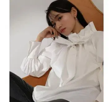 NATURAL BEAUTY BASIC 빅 보우 블라우스 S