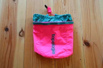 TOPOLOGIE CHALK BAG PINK TURQUOISE