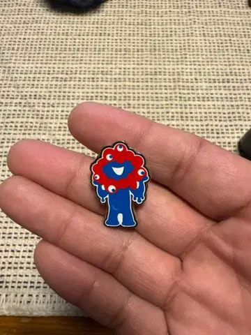 간사이 만박 미야쿠미야쿠 핀 배지