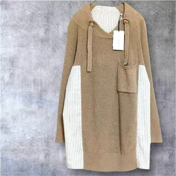 [ 새상품 ] CECICA BLUE 세시카 블루 이소재 절개 니트 상의