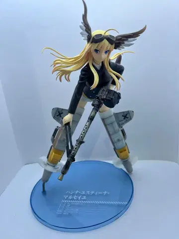 스트라이크 위치스 2 한나 유스티나 마르세이유 1/8 피규어