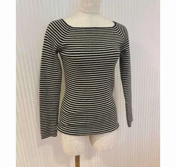 새상품급 IENA 이에나 스퀘어넥 보더 울 니트