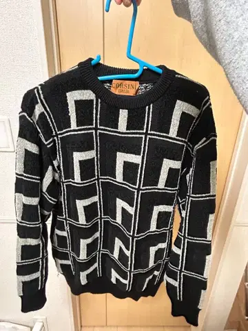 CORSINI 기하학 패턴 스웨터