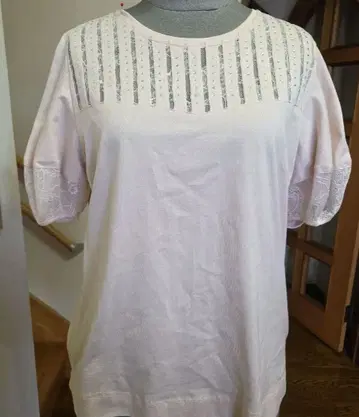 수입 로사 퍼프 슬리브 T셔츠