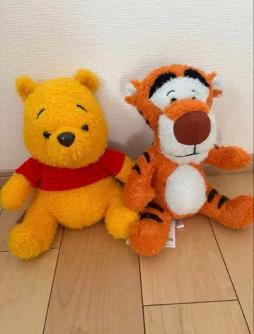 푸우와 티거 봉제 인형 세트