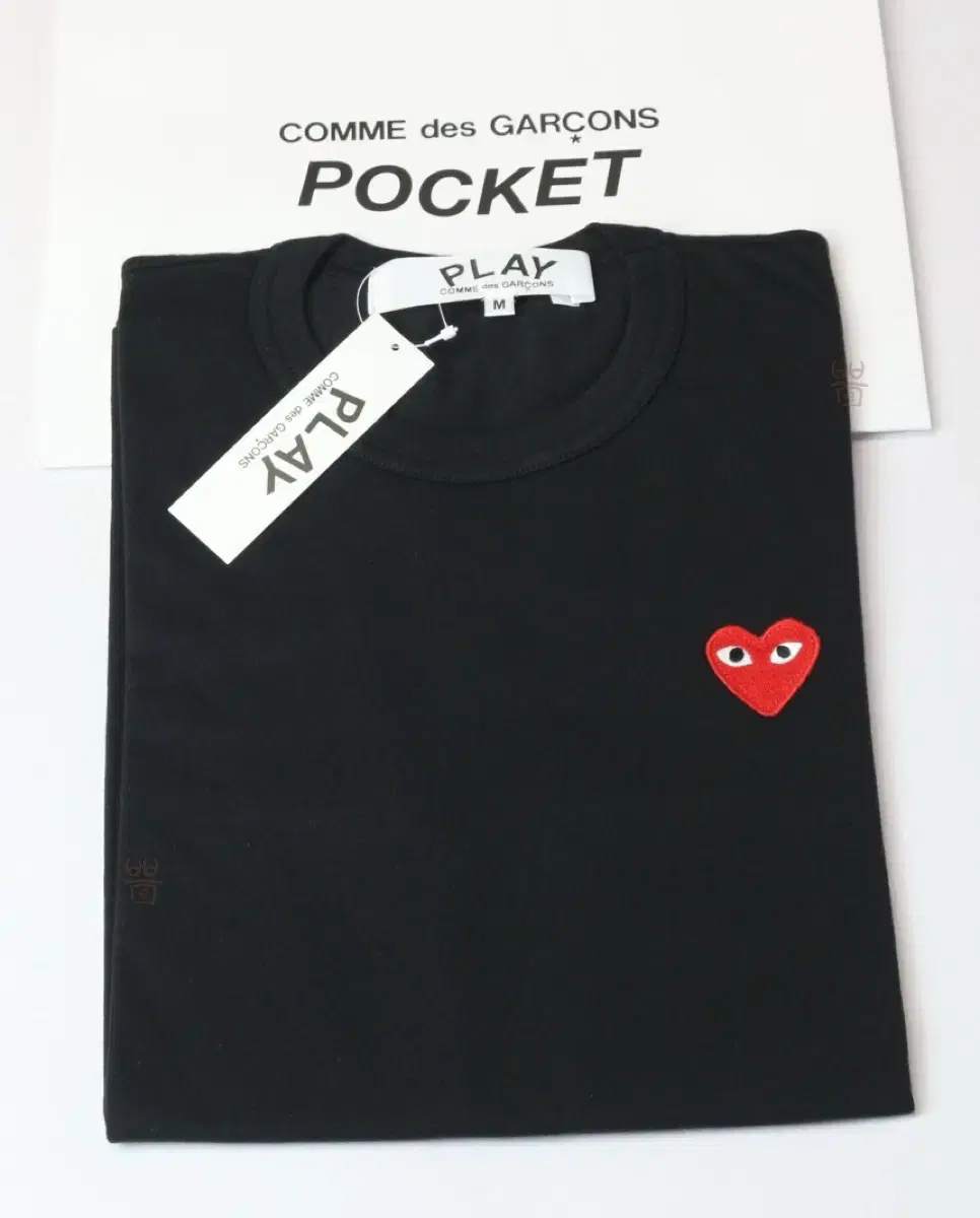 (Genuine Product)(New Product) Comme des Garçons Red Heart Patch White Heart Patch Long Sleeve