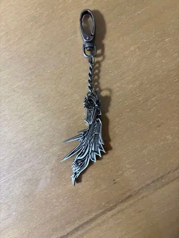 파이널 판타지 7 세피로스 외날개 모티브 키링