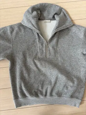 BARNYARDSTORM 하프 지퍼 맨투맨 그레이