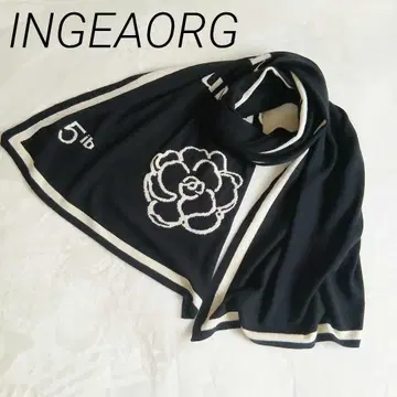 잉게보그 블랙 까멜리아 머플러 스톨