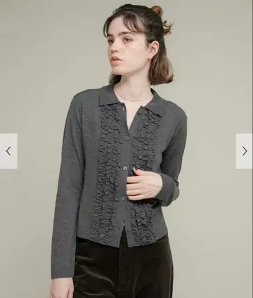 택 포함 새상품 실크 혼방 프릴 니트 셔츠 Sonny Label