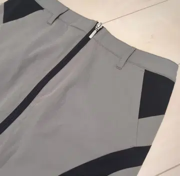 미사용품 데상트 골프웨어 충전솜 스커트 그레이