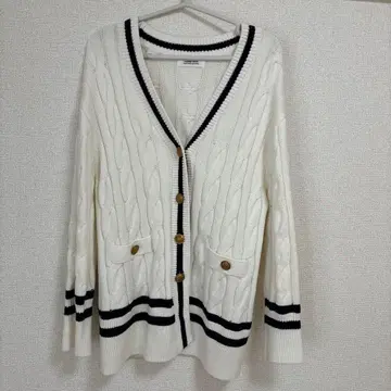 Arpege story 화이트 가디건 사이즈 2