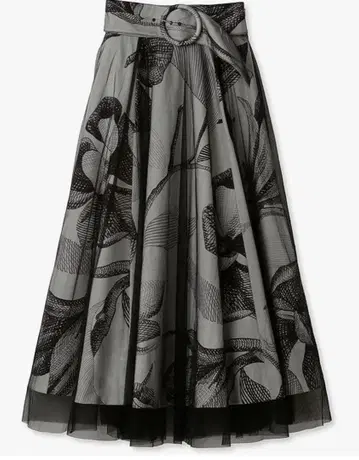 snidel 프린트 볼륨 플레어 스커트 블랙