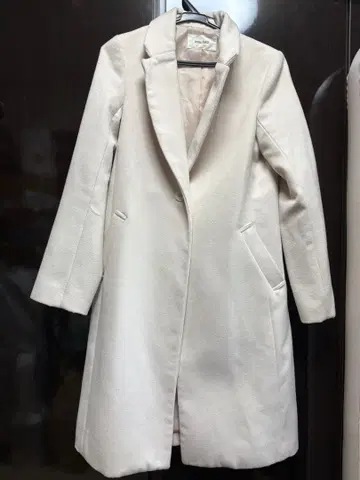 ROYAL PARTY 화이트 롱 코트