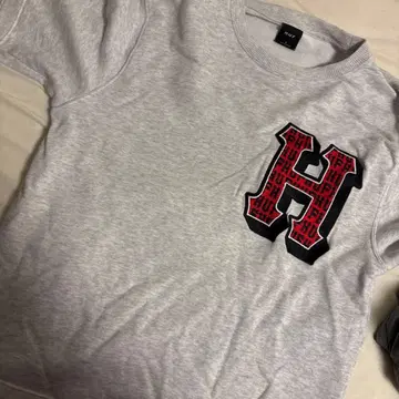 HUF 그레이 T셔츠 S 사이즈