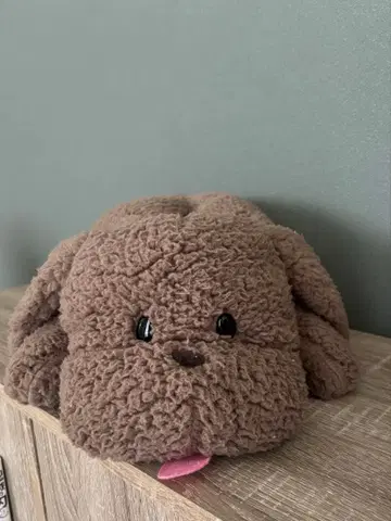 유리!!! onICE 마카친 티슈 케이스 봉제 인형