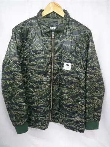FTC 카모 패턴 나일론 퀼팅 자켓
