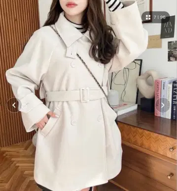 moment+ 니트 멜톤 2WAY 어레인지 칼라 미들 기장 트렌치코트