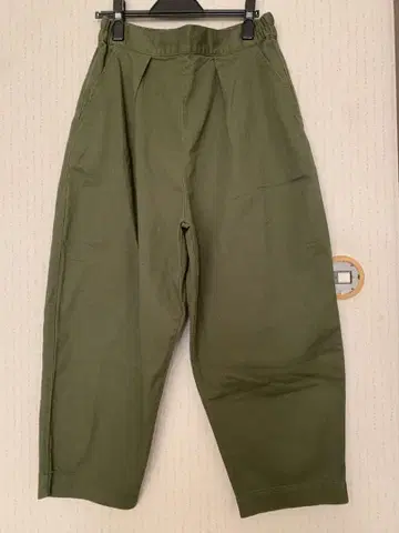 미사용 새상품 사만사 모스모스 서스펜더 포함 캐주얼 팬츠