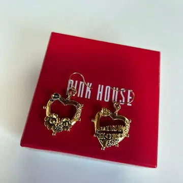 PINK HOUSE 하트형 꽃 모티브 귀걸이 골드