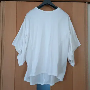 ZUCCa 이소재 티셔츠 ( 마우지, 메르시보쿠, 에네스베 )