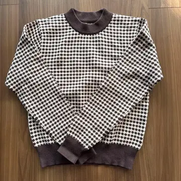 DORESSTERIOR 긴팔 니트 올 패턴 브라운 계열 34