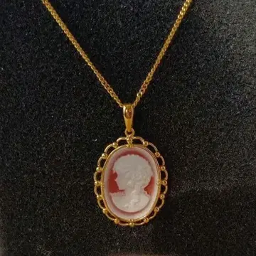 크레산 베일 카메오 펜던트 목걸이 GP
