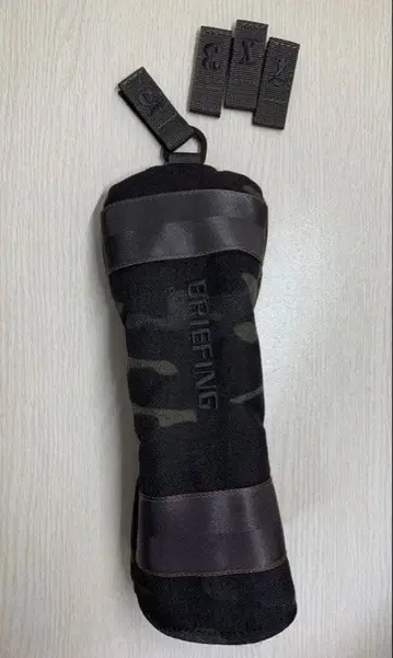 컨디션 최상 BRIEFING 페어웨이 우드용 골프헤드커버 멀티 카모