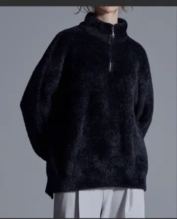 루즈 루즈 하프 지퍼 니트