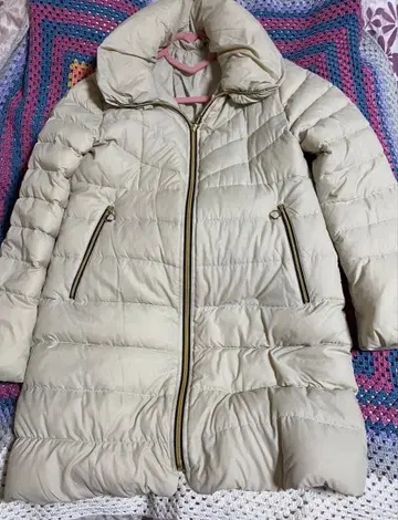 화이트 롱 다운 자켓