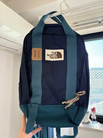 새상품급 THE NORTH FACE 네이비 백팩