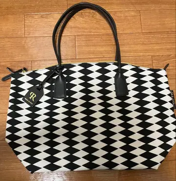 로베르타 피에리 나일론 라지 토트백