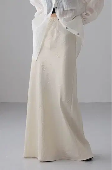 LOWRYS FARM 스트레치 새틴 스커트 M