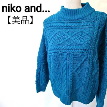 [ 새상품급 ] niko and - 모크넥 긴팔 케이블 니트 스웨터