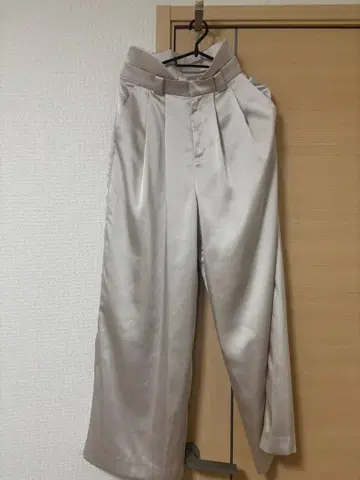 SNIDEL 아이보리 와이드 팬츠