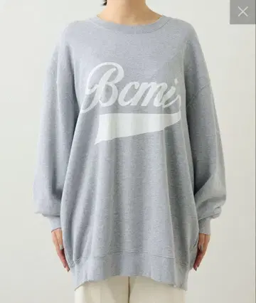 Whim Gazette 로고 SWEAT 풀오버