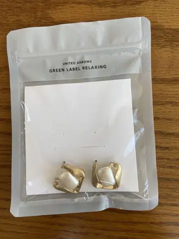 UNITED ARROWS 메탈 귀걸이