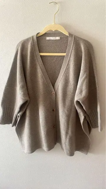 bamford 그레이지 V넥 가디건 7부 소매